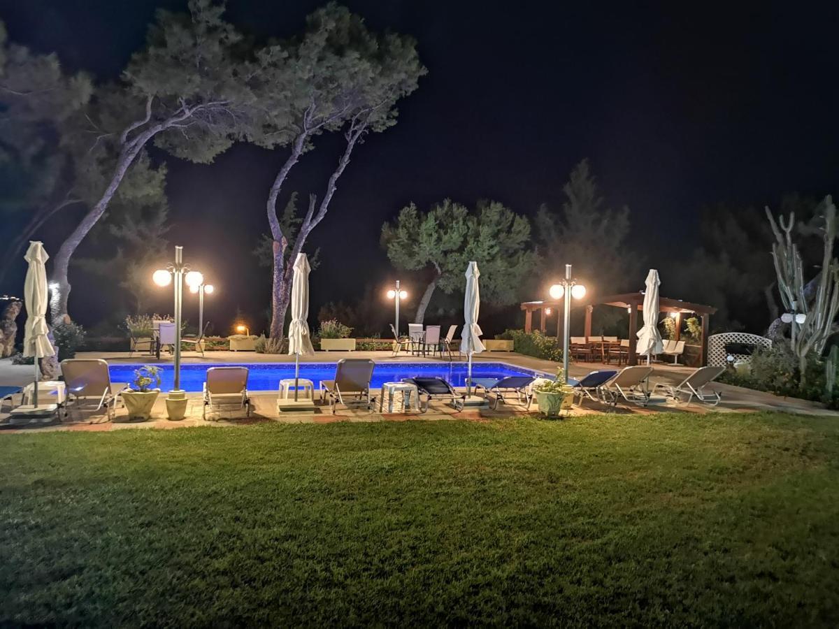 Louis Luxury Villa By Living In Blue Koskinou  Exterior photo